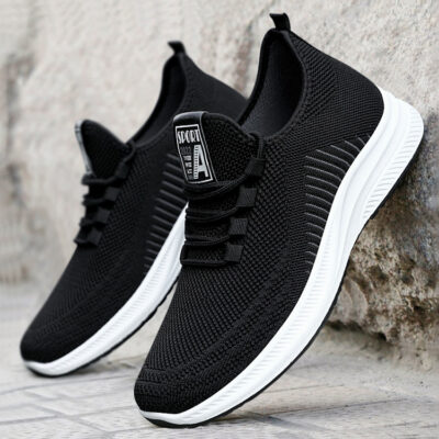 Breathable men’s sneakers
