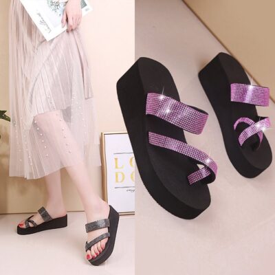 Women’s flat outer sandals