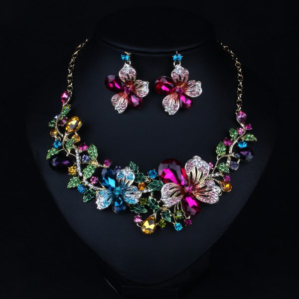 Set necklace jewelry  crystal flower stud earrings