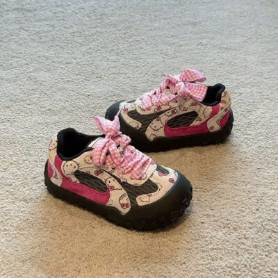 Girls cute cartoon shoes.