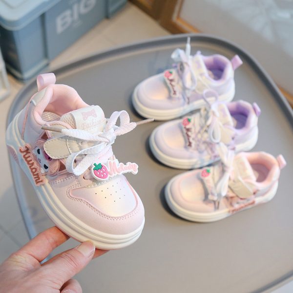 lightweight little girls' cartoon shoes.