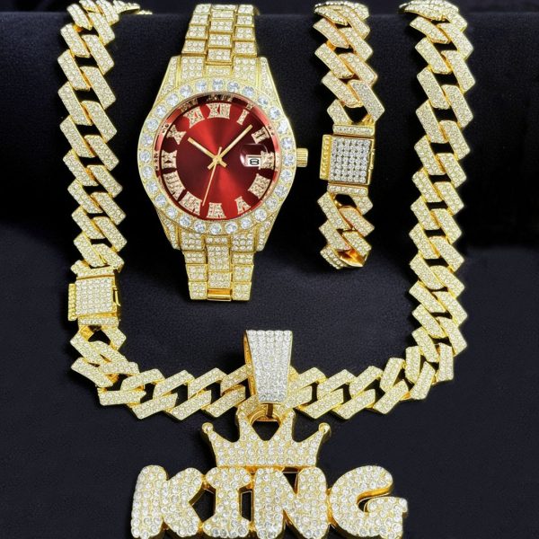 Second image of crown king necklace diamond set