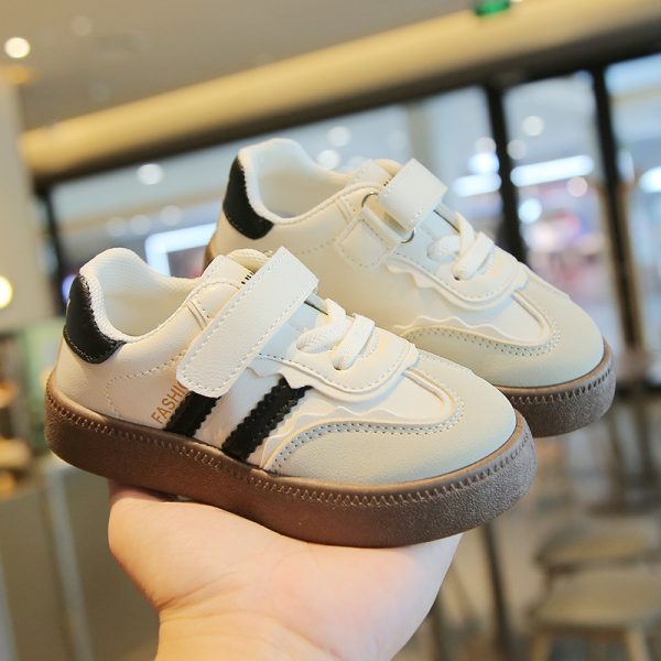 Second image of Children's moral training shoes