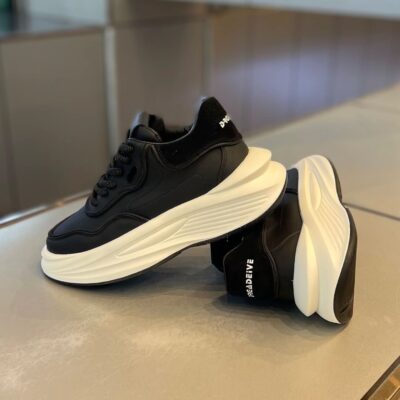 Men’s outdoor casual shoes