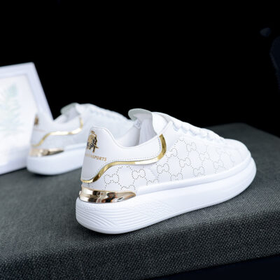 handsome fashion brand sneakers for men