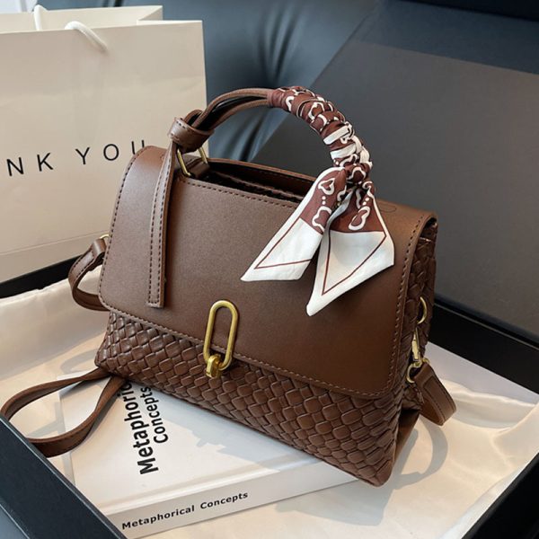 Second image of fashion woven small square bag
