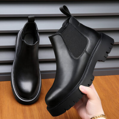 Retro simple leather boots