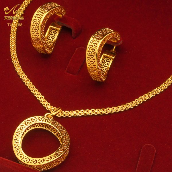 Second image of Twisted Geometric jewelry set