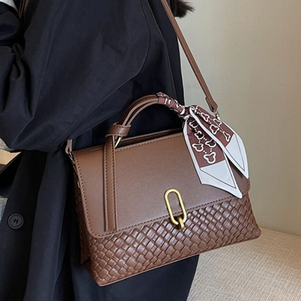 fashion woven small square bag