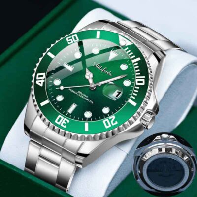 Avery dial quartz watch