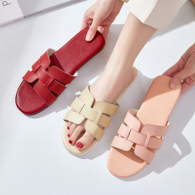Women’s fashion cowhide sandals