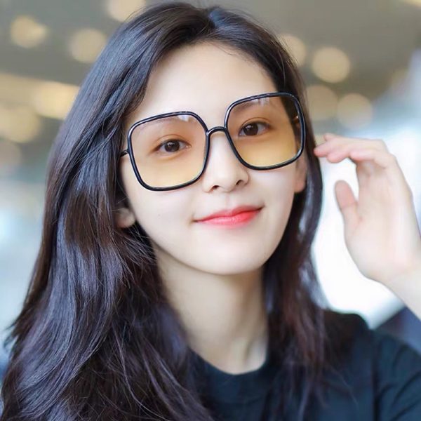 Second image of Women's ins square frame glasses