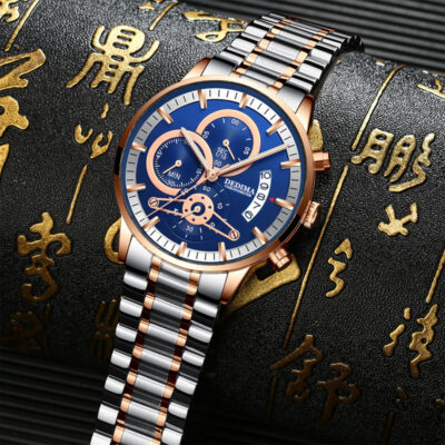 Men’s Luxury Gold Watch.