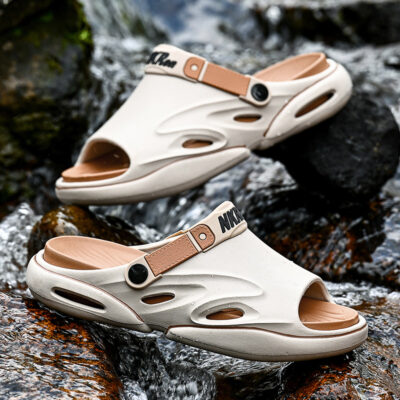 Men’s slippers for beach