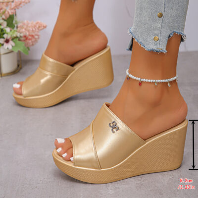 fish mouth wedge slippers