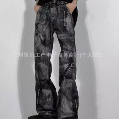 Men’s graffiti zipper design jeans