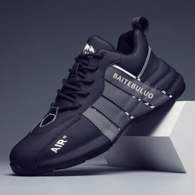 men’s soft-soled running sneakers