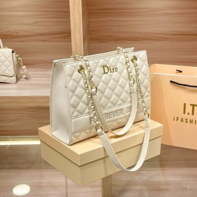 Women diamond check chain tote bag