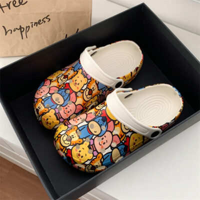 Children’s Pooh Bear slippers