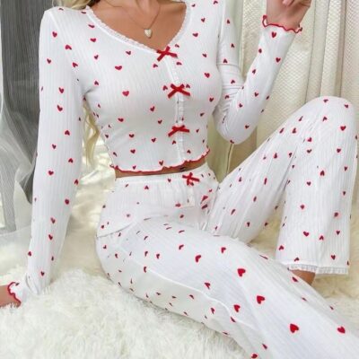 love V-neck long-sleeved pajamas
