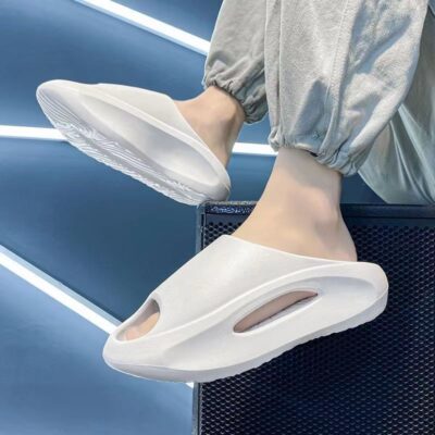 Men’s slippers for sports