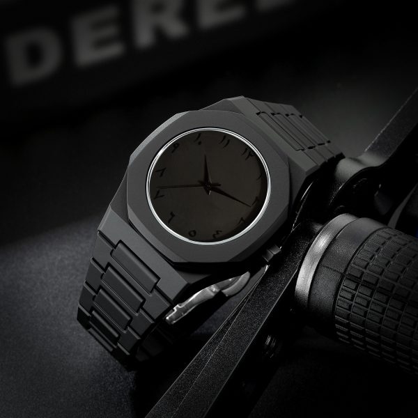 Second image of fashion plastic quartz watch