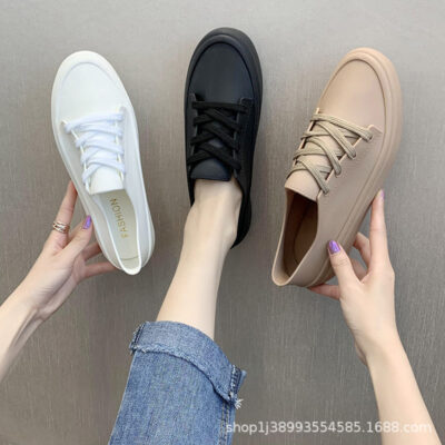Women’s Lace-up Student Shoes