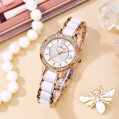 Ladies popular fashion and versatile ceramic watch