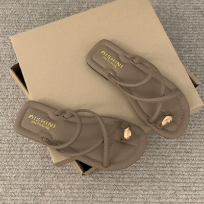 vintage small metal slip-on girls sandals