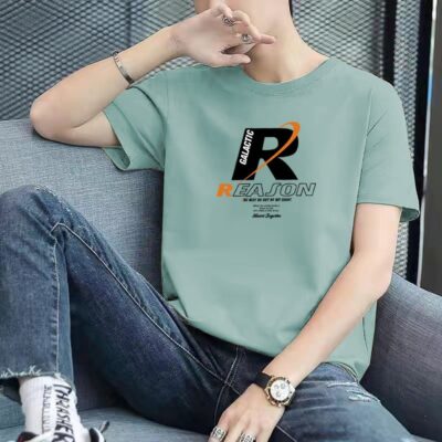 Five-quarter sleeve t-shirt