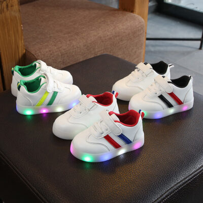 Children’s luminous shoes