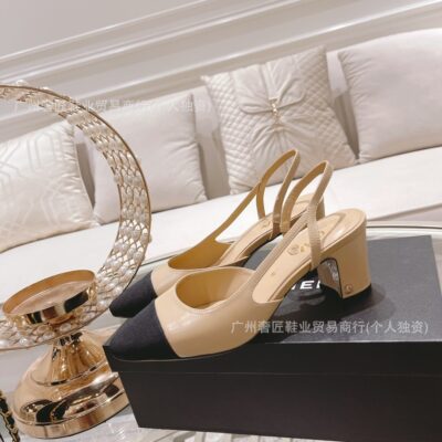 Color-blocked single shoes