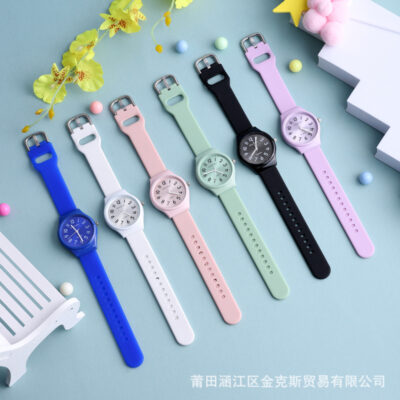 Girls and boys jelly color quartz watch