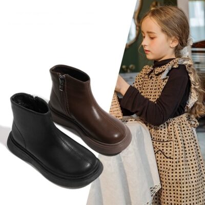 Girls’ leather boots