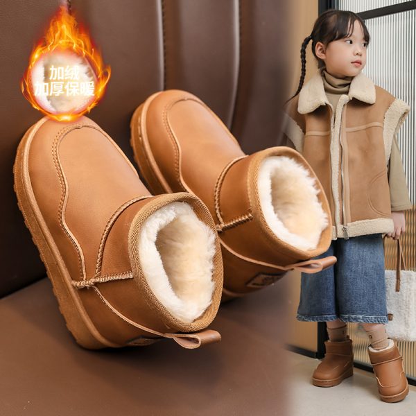 Winter children's snow boots