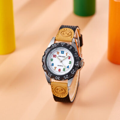 Kids Canvas Quartz watch