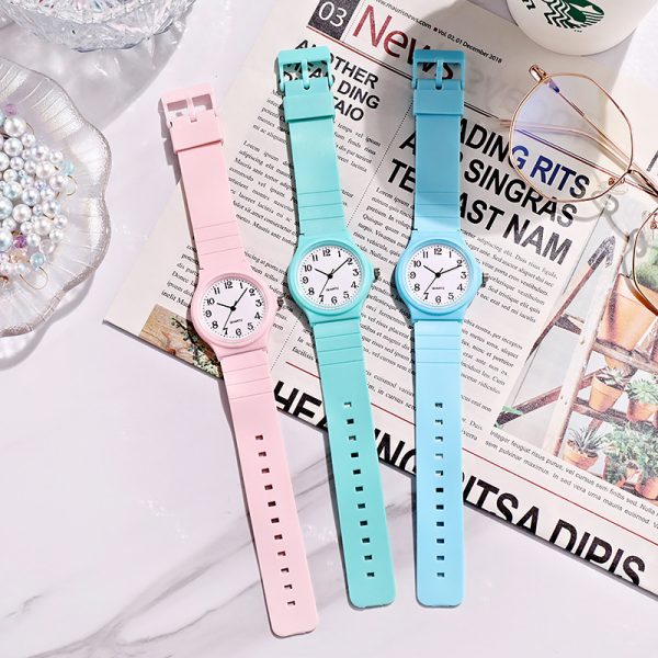 Second image of children's quartz watches