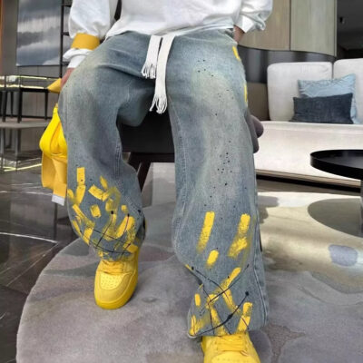 Plain men’s casual jeans